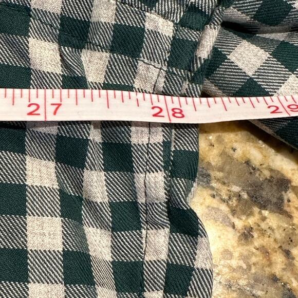 Vineyard Vines Mens XXL Dark Green and Lt. Gray Checked Long Sleeve Shirt - Picture 4 of 6